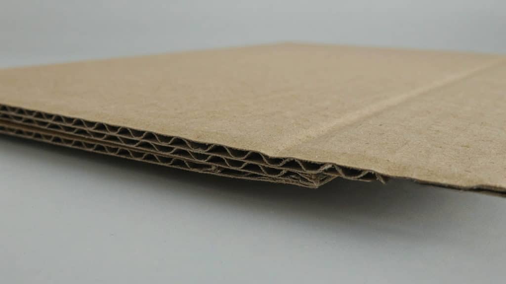 Tektura lita czy falista